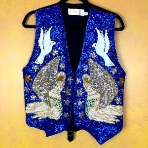 Beautiful Christmas vest, size small (32), brand by Savvy